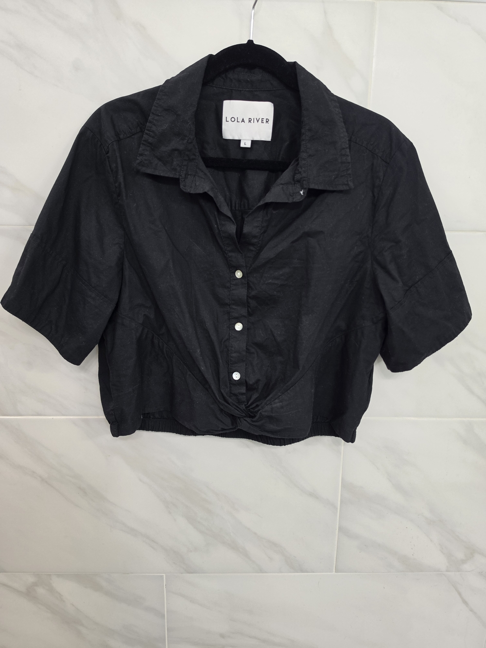 Lola River Black Cropped Button-Front Twist Hem Shirt